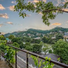Lake Avenue Hotel Kandy