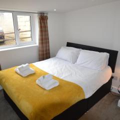 Willow Tree 1 bed Apartment - STAYSEEKERS