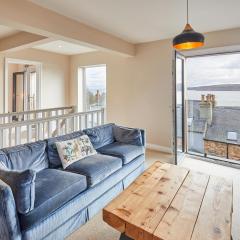 Host & Stay - Watch House