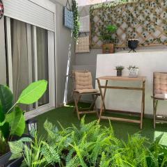 Palmera FreeParking Studio