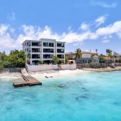 Bellevue Residence #7 - Oceanfront condo