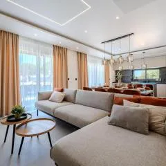 Villa Palazzo by Belmont Realty