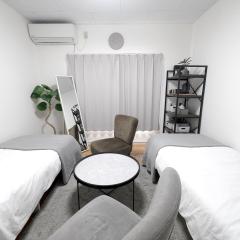 Close to Shinjuku!Twin beds,Projector,Appliances!
