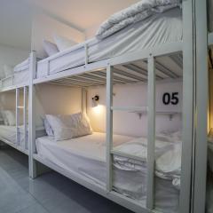 Putih Hostel