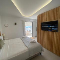 Serafina suite byArtistUnknown