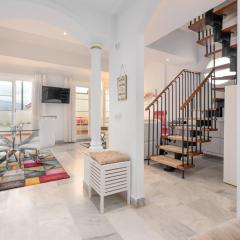 Puerto Banus Penthouse Duplex corner apartment