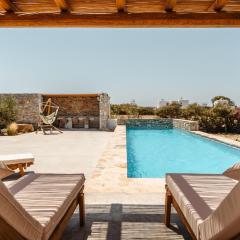 SIMIU Villa with Private Swimming Pool