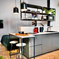 Lujza B Studio 45