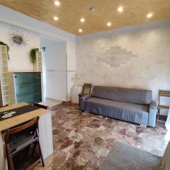 Robert's Sweet Station House B