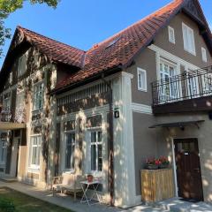 Šilutė's home