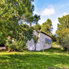 Cozy Home In Fournès With Wifi