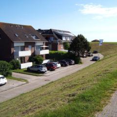 Holiday apartment with a garden