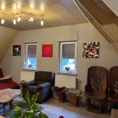 Ferien & Monteur Wohnung 1 - Little Afrika Extensive 5 Zimmer Wohnung