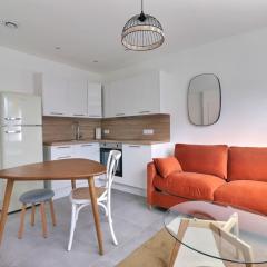 Les Mimosas - T2 Ground Floor Apartment - Villeurbanne