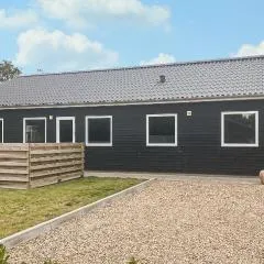 4 Bedroom Amazing Home In Skjern