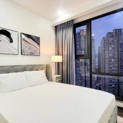 Opal SGP Premium 2-Bed 60m2 by SQuare Living