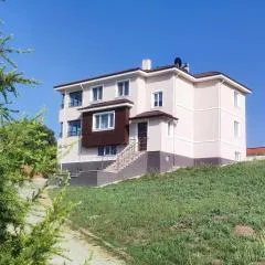 Akkayalar Aerie House