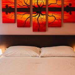 Luminoso a due passi da Piazza Bologna