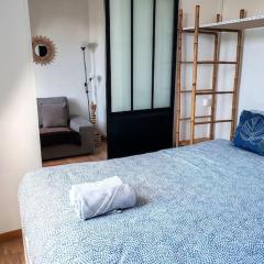 Le Perchoir - 2 pièces - Central Paris République - Lumineux