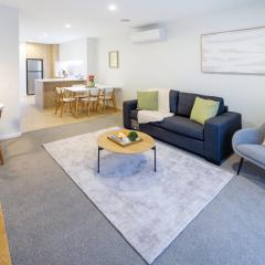 Cozy and Chic in Central Christchurch