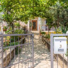 Palman apartments with Free Parking