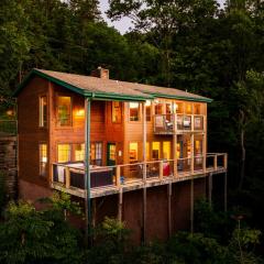 Elevista - Quaint&Private-Views-HotTub-PoolTable-Bears-3 Clubhouse Pools