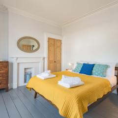 Little Oyster by Bloom Stays