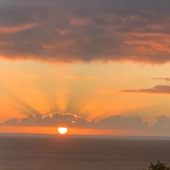 Nouveau gîte NEUF Tibo bas de villa accès mer
