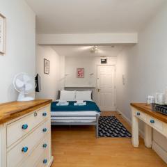 GuestReady - Cosy stay in West Hampstead