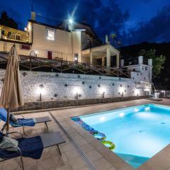 Portico Rodriguez Abatemarco