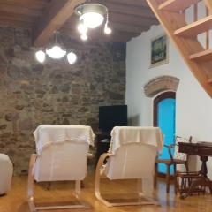 Lovely Old City-Center Apartment