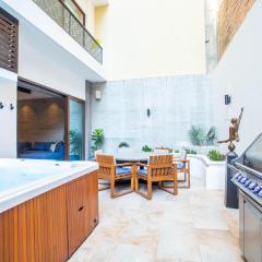Casa Simpatica | Private Jacuzzi, BBQ and Workspace