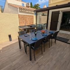 Villa T3 rénovée climatisée, piscine, proche plage et commerces - FR-1-81-622