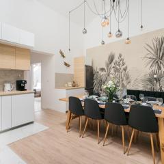 Dragonfly Old Town Apartment - LoftAffair