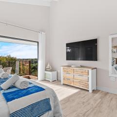 San Lameer Villa - 14306 - 5 Bedroom Luxury - 10 pax - San Lameer Rental Agency