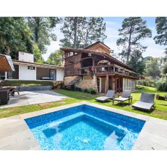 Acogedora cabaña con jacuzzi rodeada de naturaleza