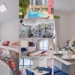 Vista Alta - 150 metros BEIRA MAR - Garagem - Recepção 24horas - Smart TV - Cozinha Completa - Ar Condicionado Sala e Quarto - Internet 100Mb Upload e 50Mb Download