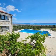 Villa Bepina, surrounded by sea, olive, vineyard