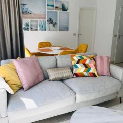Urbanstay Suites - Beachfront Apartment In Knokke