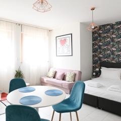 L Arche ComfortRelax Blue Fern House