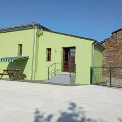 Casa Rural de alquiler integro La Cantina de Villarmayor-Asturias