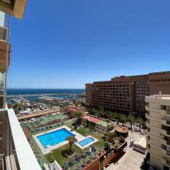 Apartamento en PYR con vistas al mar y puerto