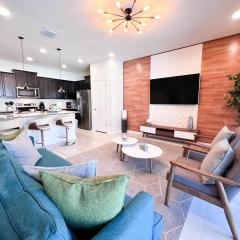 2442 Elegance at Windsor Resort 5-Bd Disney area