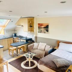 Quaint studio flat in Harrow