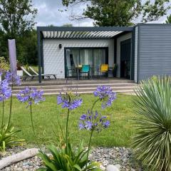 Charming eco-lodge with heated pool and jacuzzi all year round in Charente-Marit
