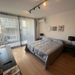 Amplio Monoambiente en Palermo Hollywood!