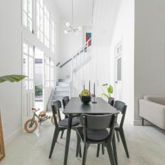 1924 Gemini House Jacuzzi, Garden, Rooftop