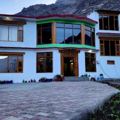 Hotel Gangchen Tabo
