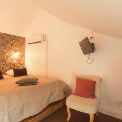 14 - LE VACOA - CHAMBRE 14 ETG D