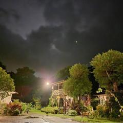 Lohas Gallery Long Stay Hostel